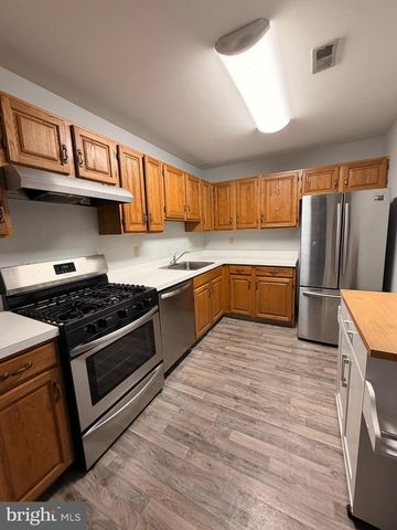 551 STEEPLECHASE COURT, Deptford, NJ 08096