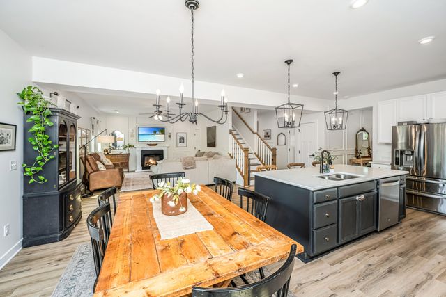 111 Corvus Street, Summerville, SC 29483