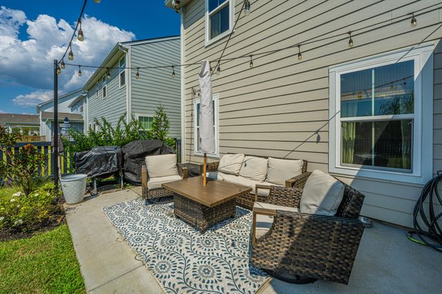 111 Corvus Street, Summerville, SC 29483