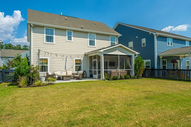 111 Corvus Street, Summerville, SC 29483