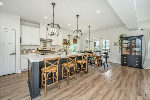 111 Corvus Street, Summerville, SC 29483