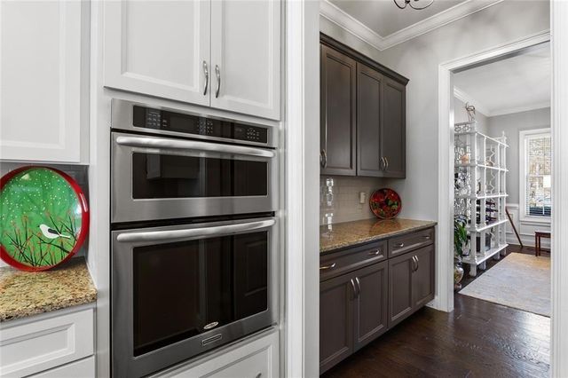 2082 Westwood SE Road, Smyrna, GA 30080