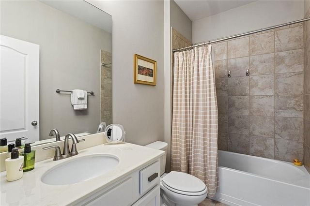 2082 Westwood SE Road, Smyrna, GA 30080