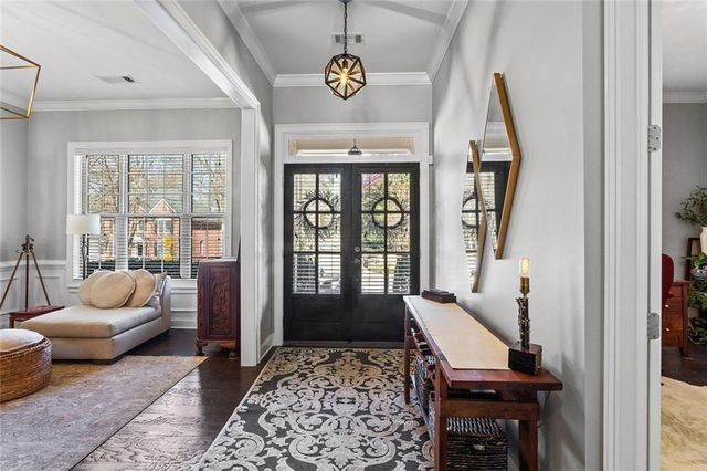 2082 Westwood SE Road, Smyrna, GA 30080