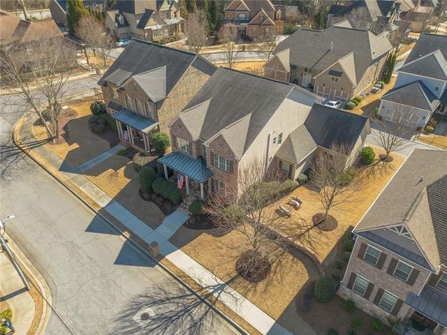 2082 Westwood SE Road, Smyrna, GA 30080