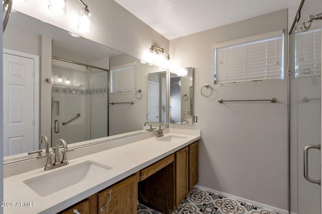 15653 W MONTEREY Way, Goodyear, AZ 85395