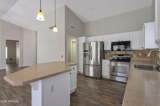 15653 W MONTEREY Way, Goodyear, AZ 85395