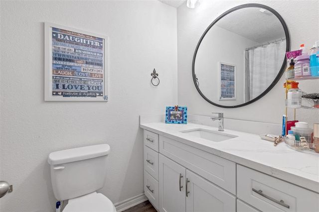 6512 Sunmeadow Lane, Lake Charles, LA 70605