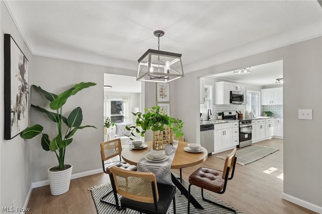 27003 Normandy Road, Bay Village, OH 44140