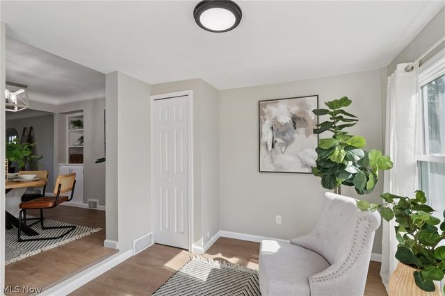 27003 Normandy Road, Bay Village, OH 44140