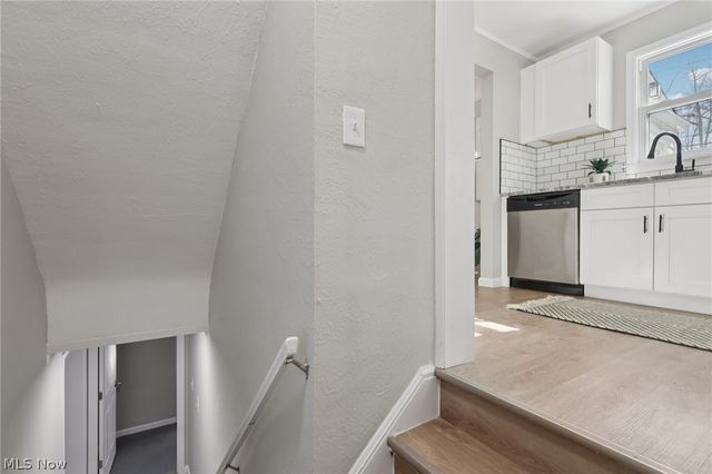 27003 Normandy Road, Bay Village, OH 44140