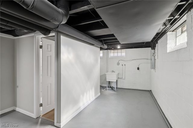 27003 Normandy Road, Bay Village, OH 44140