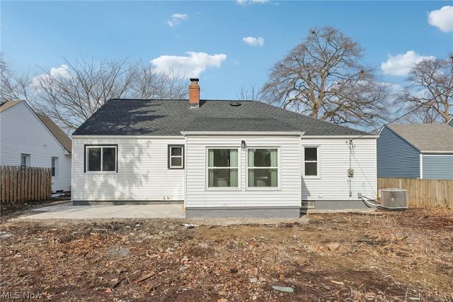 27003 Normandy Road, Bay Village, OH 44140