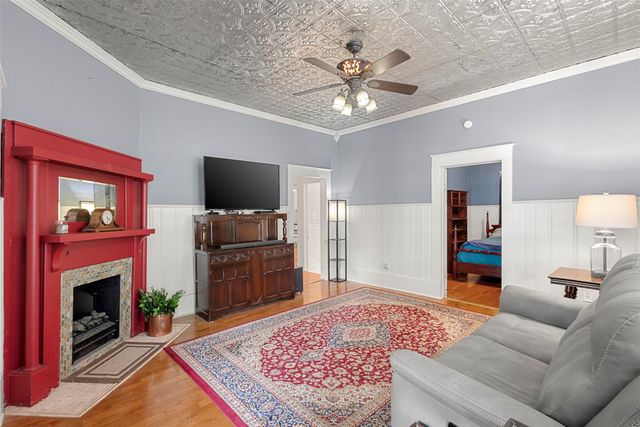 601 W 5th Street, Maypearl, TX 76064
