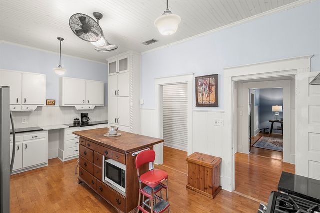 601 W 5th Street, Maypearl, TX 76064