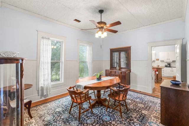 601 W 5th Street, Maypearl, TX 76064