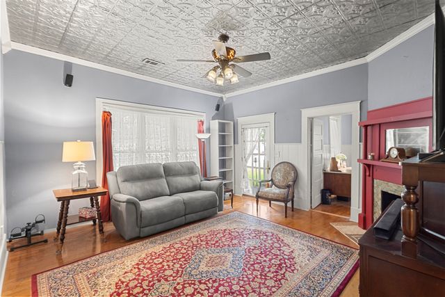 601 W 5th Street, Maypearl, TX 76064