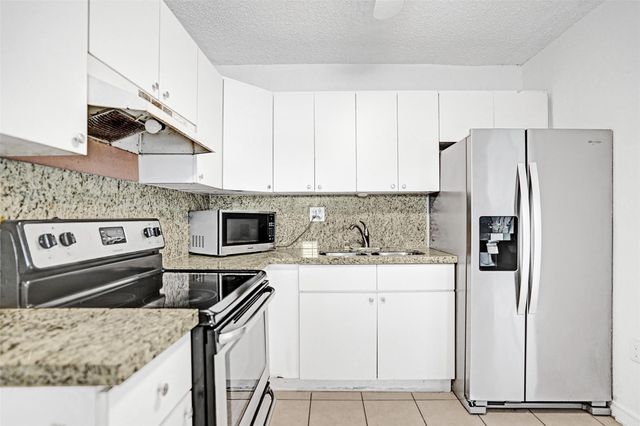 16920 NW 53rd Ave, Miami Gardens, FL 33055