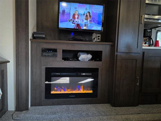 1191 County Road 3333, Omaha, TX 75571