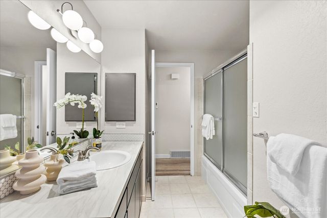 6723 158th Place SW, Edmonds, WA 98026