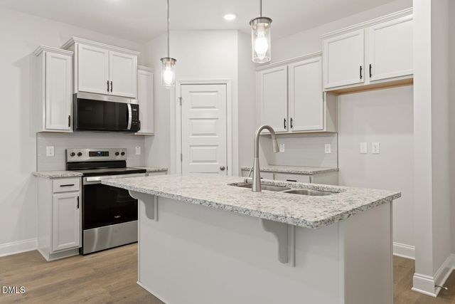 4462 Dominion Crest Drive, Apex, NC 27523