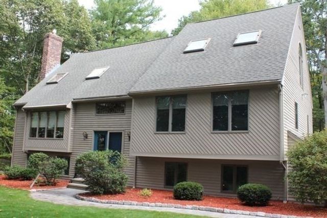 170 Millville Rd, Mendon, MA 01756