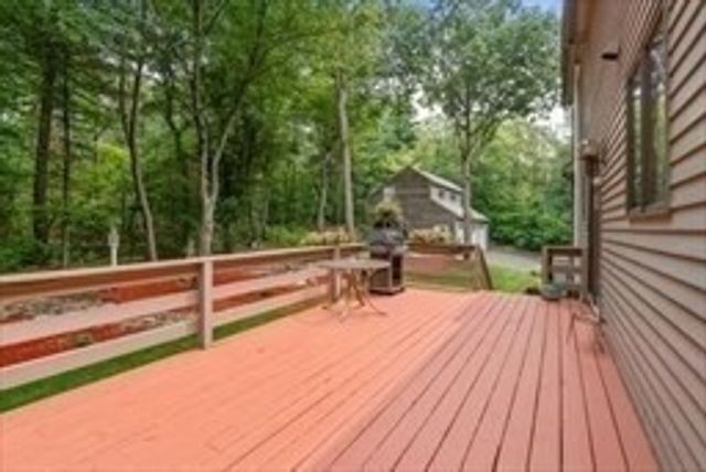 170 Millville Rd, Mendon, MA 01756