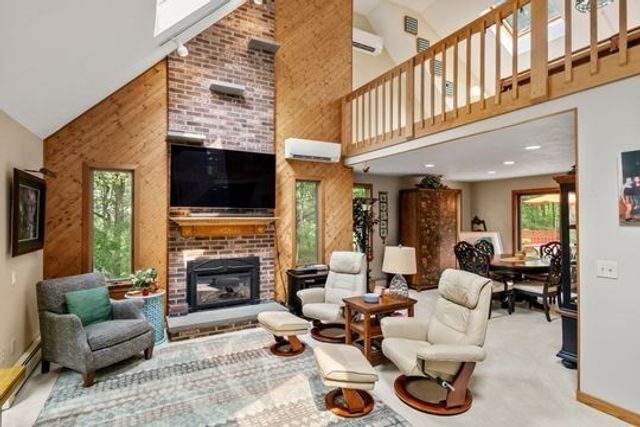 170 Millville Rd, Mendon, MA 01756