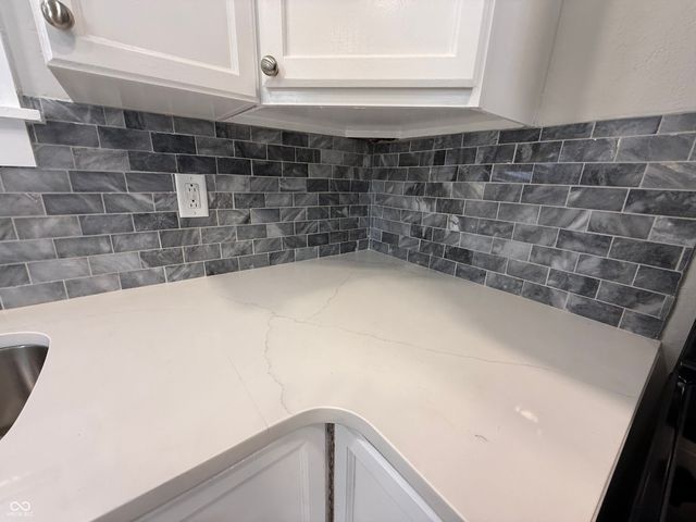 613 S 15th Street, Terre Haute, IN 47807