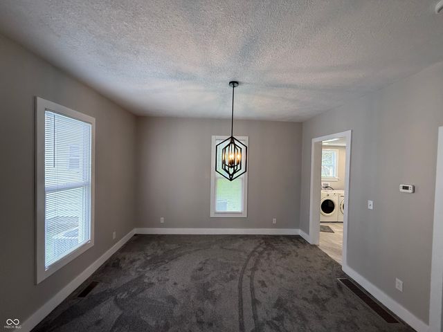 613 S 15th Street, Terre Haute, IN 47807