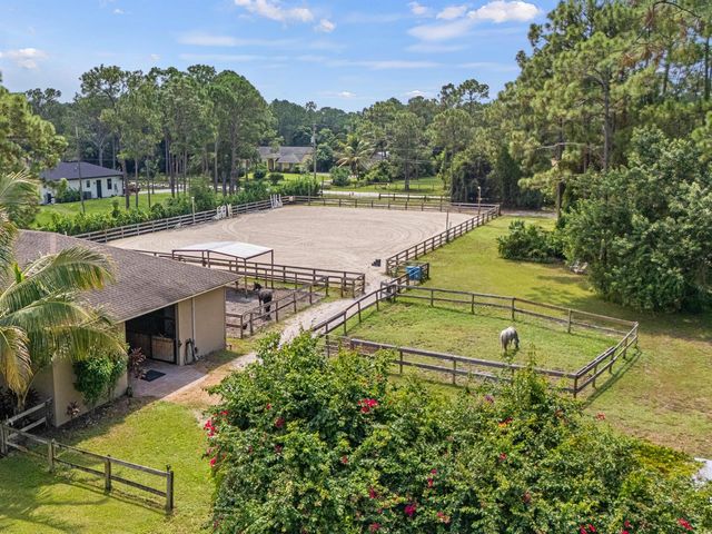18392 N 50th St Street N, Loxahatchee, FL 33470