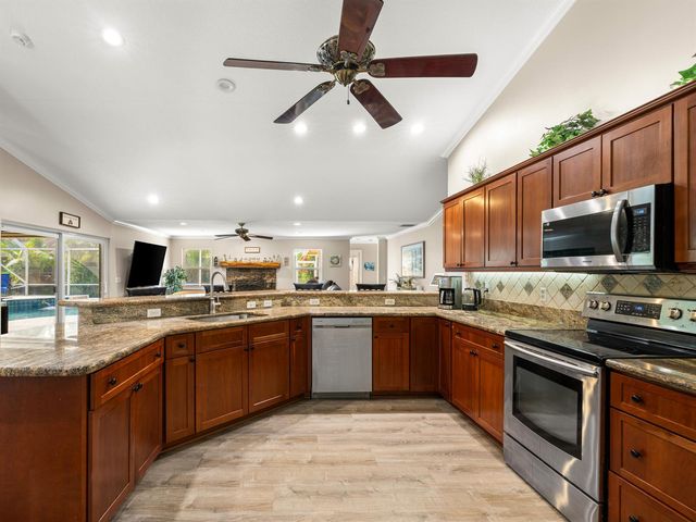 18392 N 50th St Street N, Loxahatchee, FL 33470