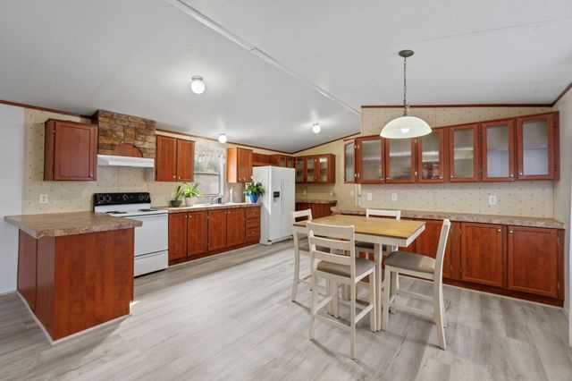 6493 Pappas Road, Waller, TX 77484