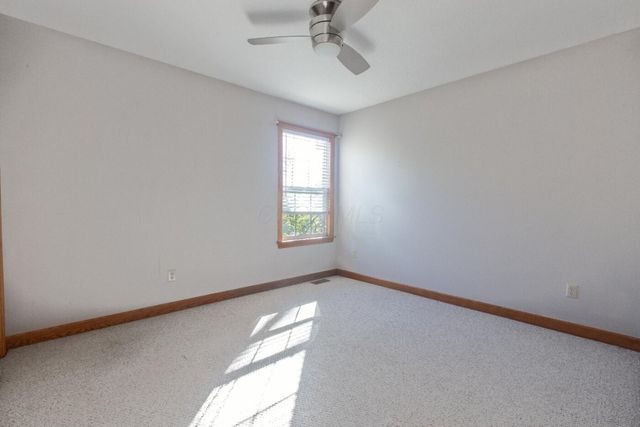 42 N Highland Court, Howard, OH 43028