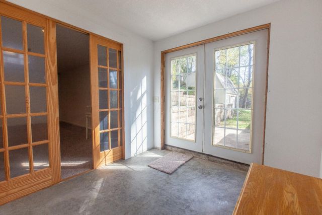 42 N Highland Court, Howard, OH 43028