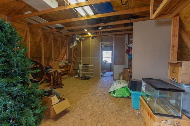 42 N Highland Court, Howard, OH 43028