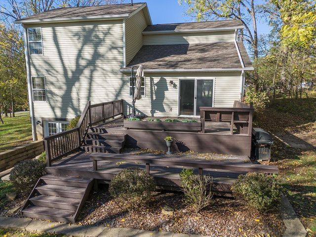 42 N Highland Court, Howard, OH 43028