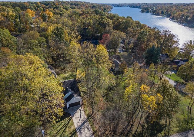 42 N Highland Court, Howard, OH 43028