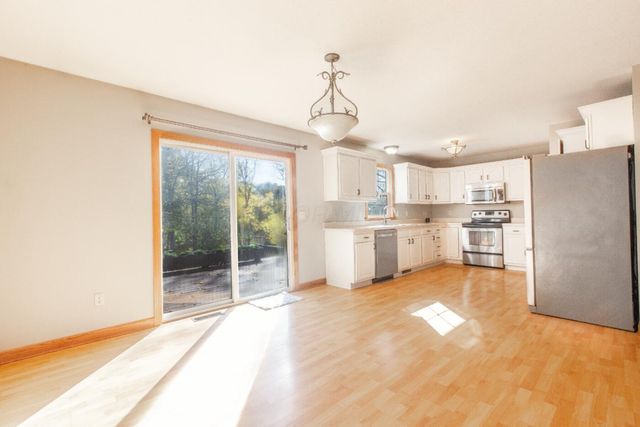 42 N Highland Court, Howard, OH 43028