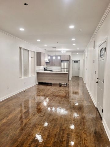 7254 S Lafayette Avenue, Chicago, IL 60621