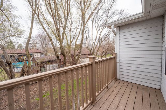 1225 N Red Oak Circle 3, Round Lake Beach, IL 60073