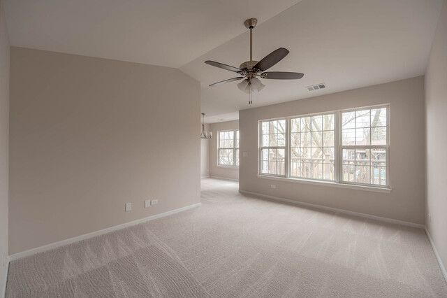 1225 N Red Oak Circle 3, Round Lake Beach, IL 60073