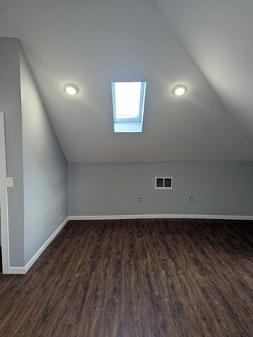 43 Whitfield St 3, Boston, MA 02124
