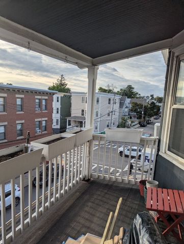 43 Whitfield St 3, Boston, MA 02124