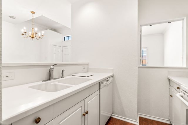 4508 University Boulevard D, University Park, TX 75205