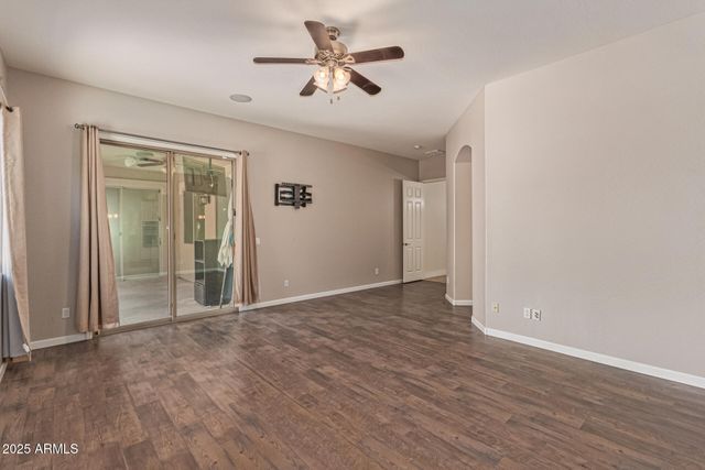 4978 E KARSTEN Drive, Chandler, AZ 85249