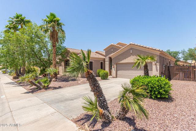 4978 E KARSTEN Drive, Chandler, AZ 85249