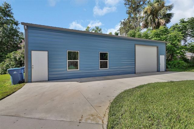 2300 LAKE RUBY ROAD, Deland, FL 32724