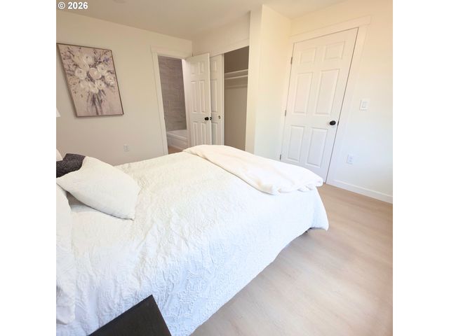 4245 Se 89TH Ave, Portland, OR 97266