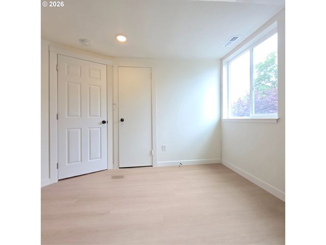 4245 Se 89TH Ave, Portland, OR 97266